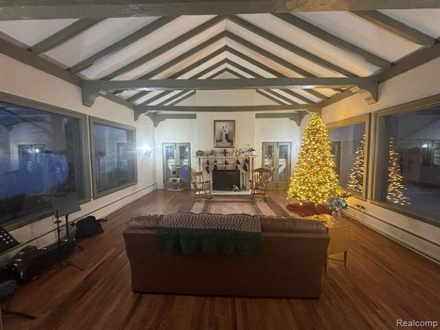 1608 Peppermill Road, Lapeer, MI 48446