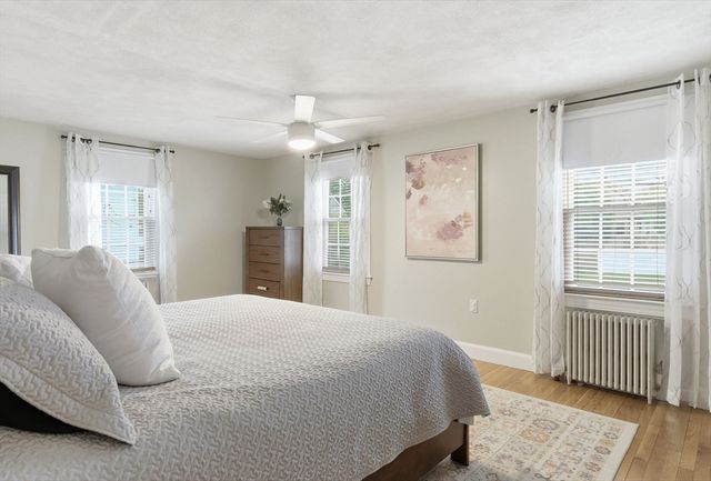 36 Fairview Rd, Stoneham, MA 02180