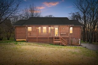 2422 Toler Rd, Woodlawn, TN 37191