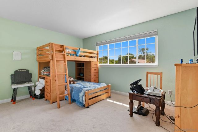 363 Surrey Dr, Bonita, CA 91902