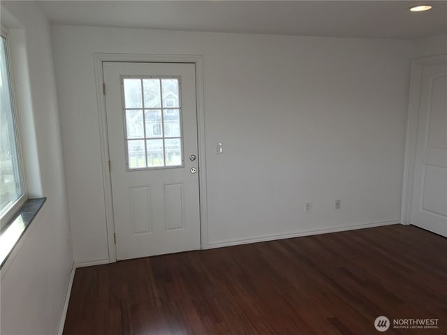 12623 42nd Avenue S, Tukwila, WA 98178