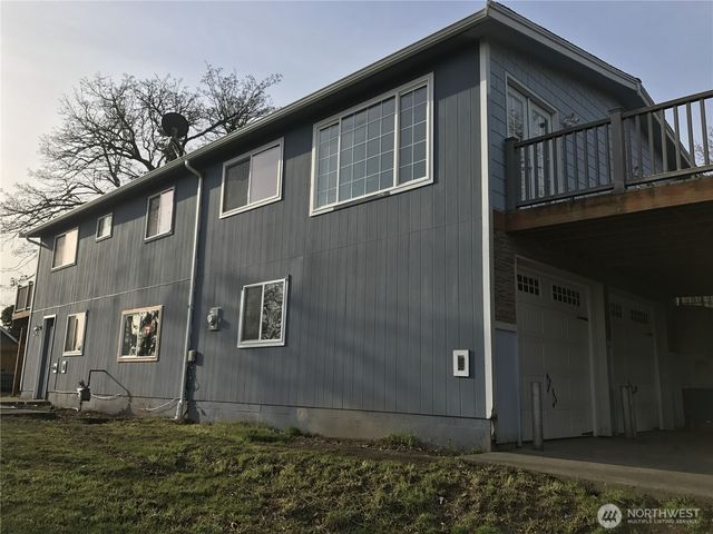 12623 42nd Avenue S, Tukwila, WA 98178