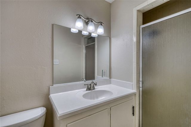 102 West Marietta Street, Madisonville, TX 77864