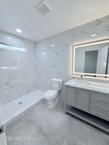 2160 ROTHBURY Drive, Jacksonville, FL 32221