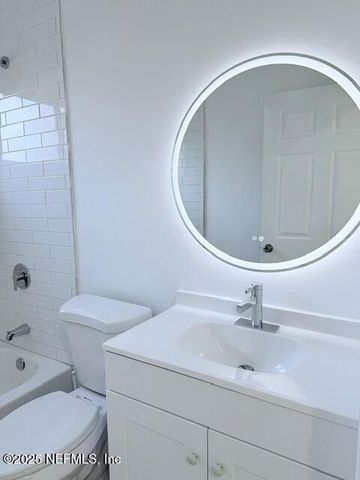 2160 ROTHBURY Drive, Jacksonville, FL 32221