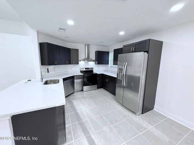 2160 ROTHBURY Drive, Jacksonville, FL 32221