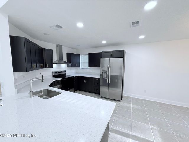 2160 ROTHBURY Drive, Jacksonville, FL 32221