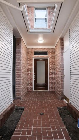 114 Oyster Creek Drive, Sugar Land, TX 77478