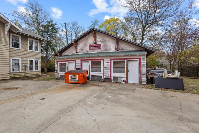 646 & 718 S Main Street, Paris, TX 75460