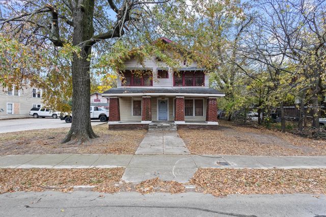 646 & 718 S Main Street, Paris, TX 75460