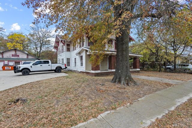 646 & 718 S Main Street, Paris, TX 75460