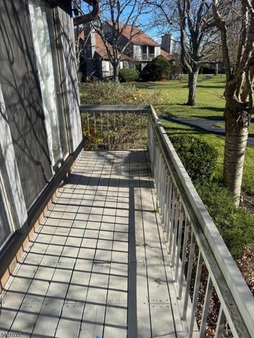 267 Gemini Dr 1B, Hillsborough Twp., NJ 08844