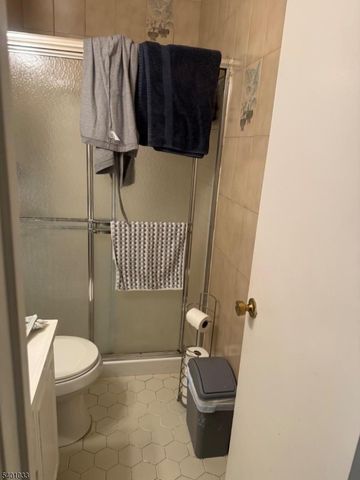 267 Gemini Dr 1B, Hillsborough Twp., NJ 08844