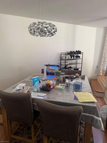 267 Gemini Dr 1B, Hillsborough Twp., NJ 08844