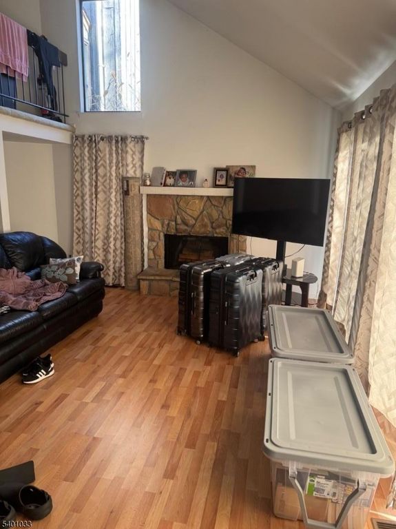 267 Gemini Dr 1B, Hillsborough Twp., NJ 08844