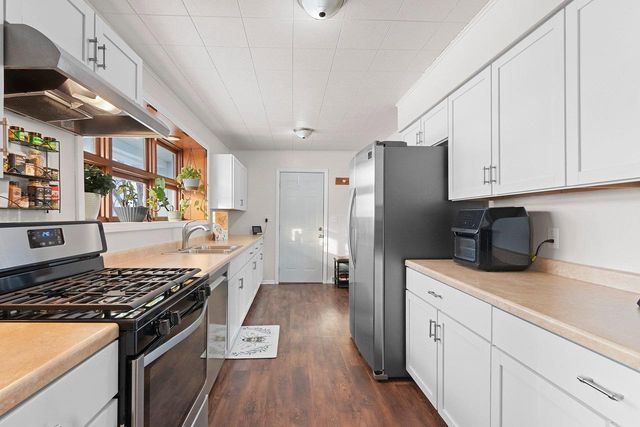 6783 BUNKER HILL ROAD, Greenleaf, WI 54126