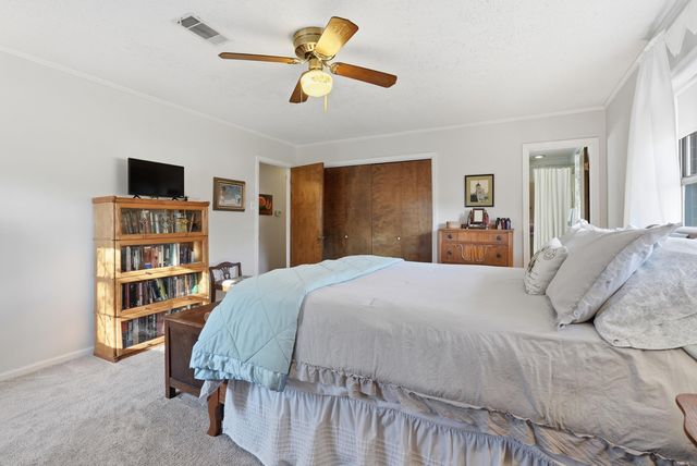 2 Pin Oak Drive, Conway, AR 72034