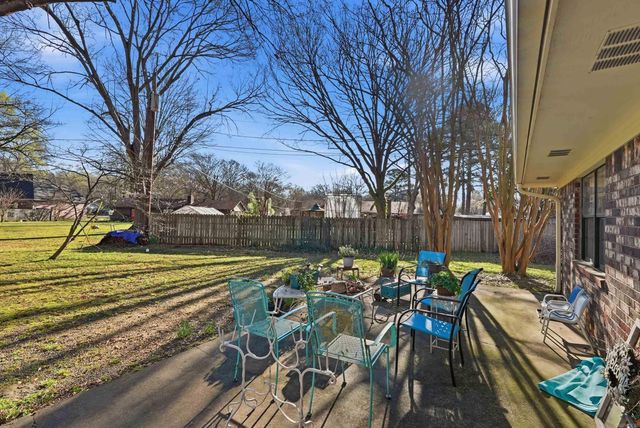 2 Pin Oak Drive, Conway, AR 72034