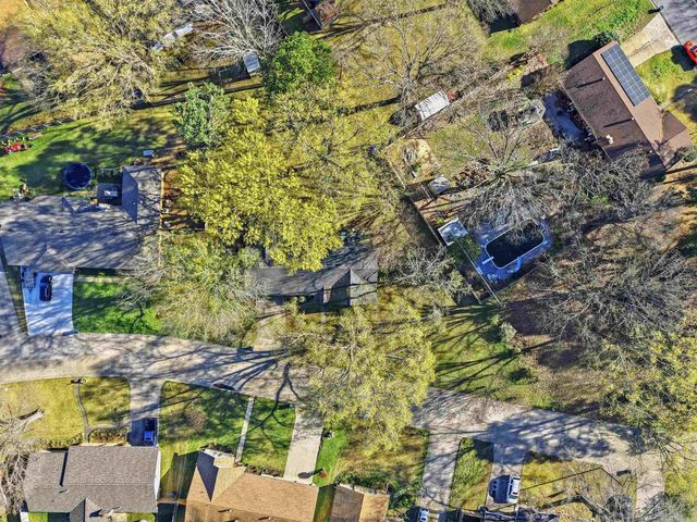 2 Pin Oak Drive, Conway, AR 72034