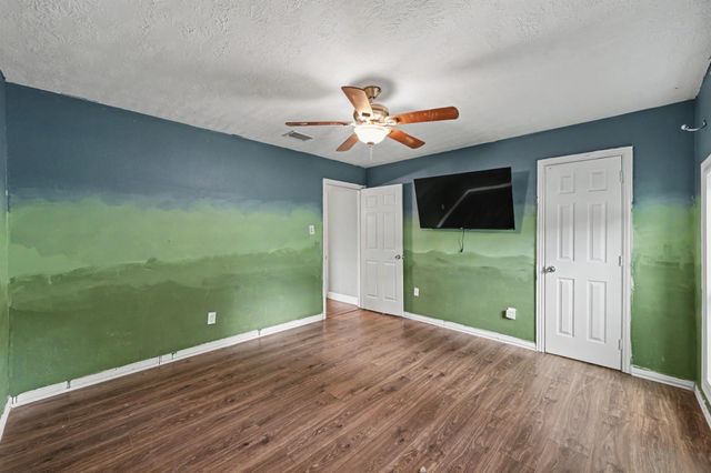 3203 Dawnwood Drive, Spring, TX 77380