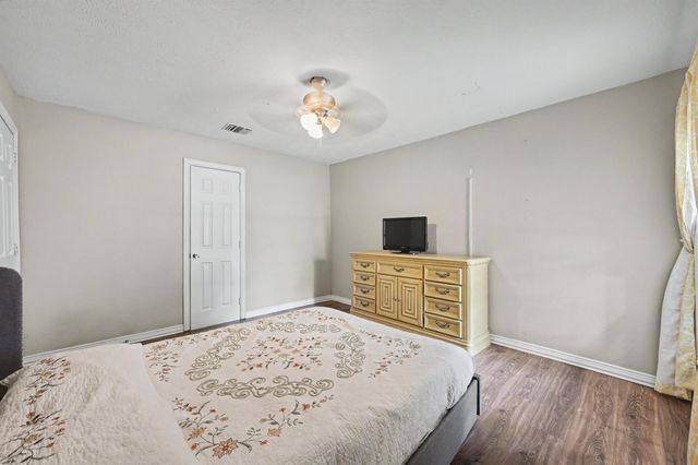 3203 Dawnwood Drive, Spring, TX 77380