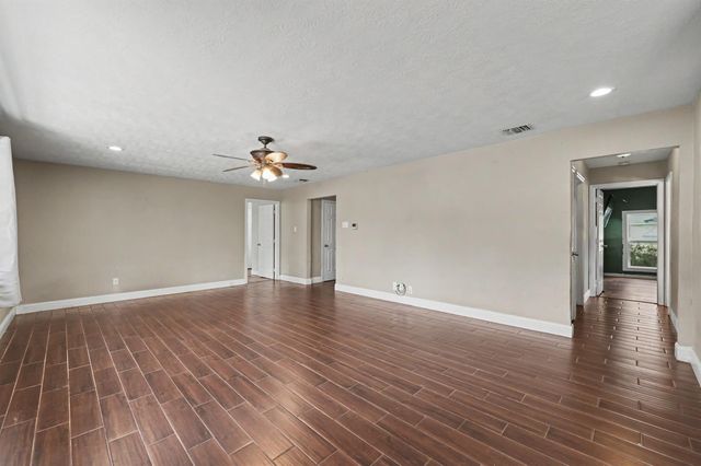 3203 Dawnwood Drive, Spring, TX 77380