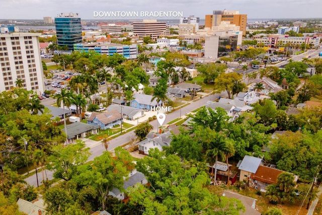 1543 8TH AVENUE W, Bradenton, FL 34205