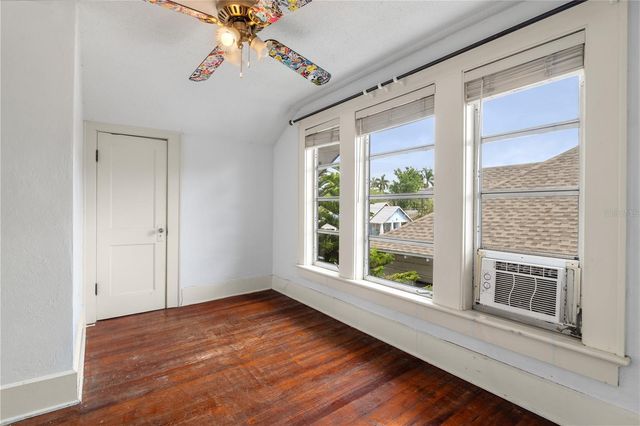 1543 8TH AVENUE W, Bradenton, FL 34205