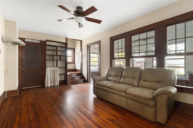 1543 8TH AVENUE W, Bradenton, FL 34205