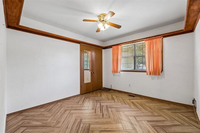 1909 N Graham Avenue, Oklahoma City, OK 73127