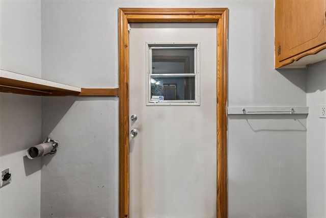 1909 N Graham Avenue, Oklahoma City, OK 73127