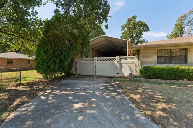 1909 N Graham Avenue, Oklahoma City, OK 73127