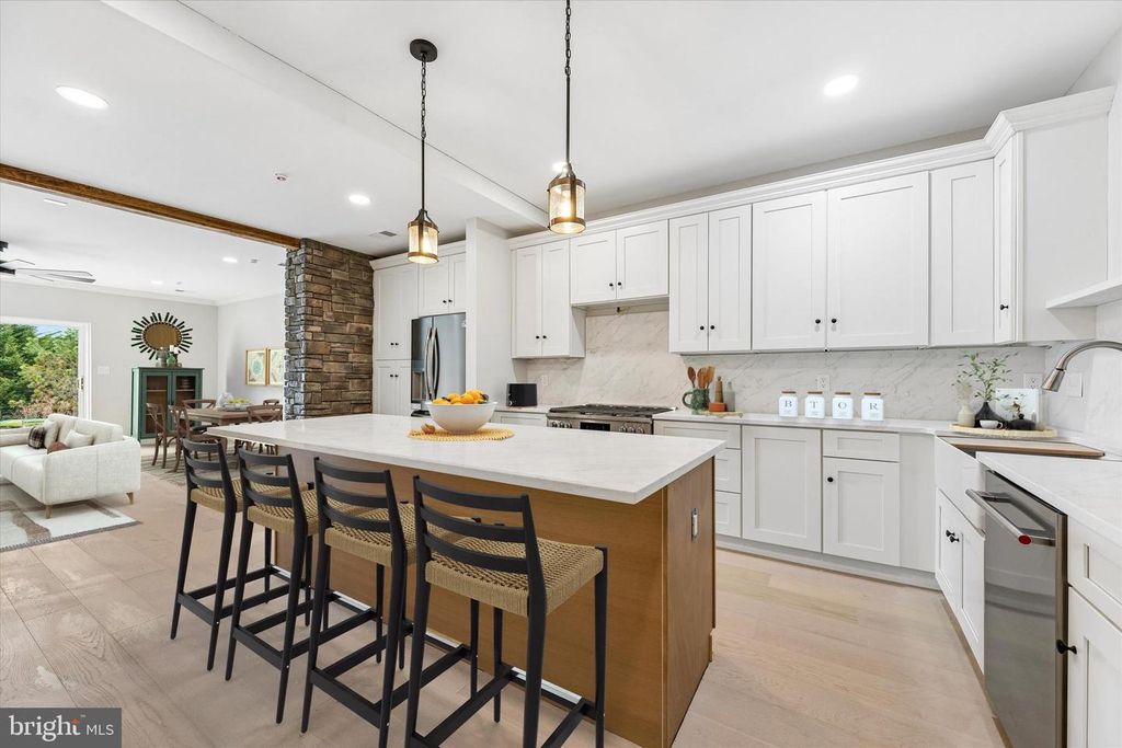 445 GREENRIDGE RD, Glenmoore, PA 19343