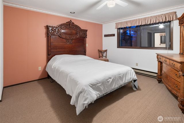 490 Pine Loch Sun Drive, Ronald, WA 98940