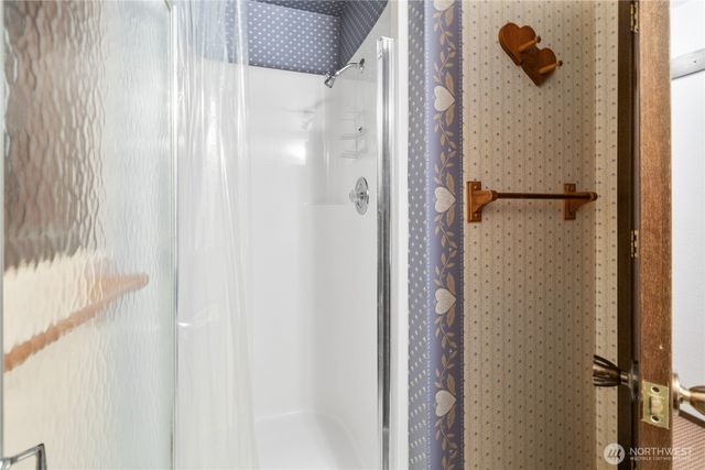 490 Pine Loch Sun Drive, Ronald, WA 98940