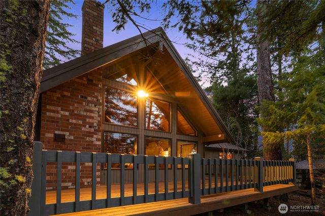 490 Pine Loch Sun Drive, Ronald, WA 98940