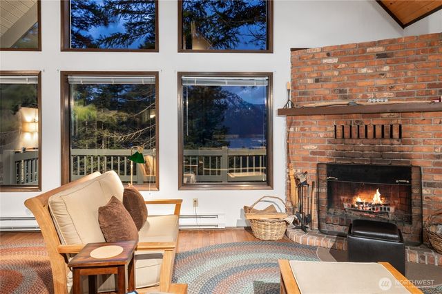 490 Pine Loch Sun Drive, Ronald, WA 98940