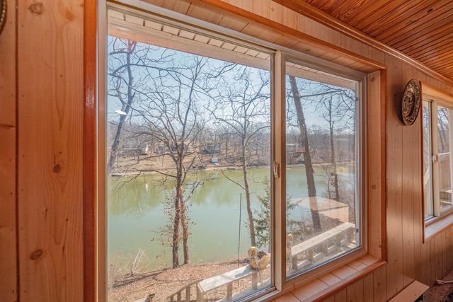 2303 PRIVATE ROAD 1336, Moberly, MO 65270