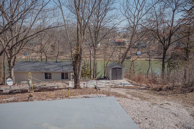 2303 PRIVATE ROAD 1336, Moberly, MO 65270