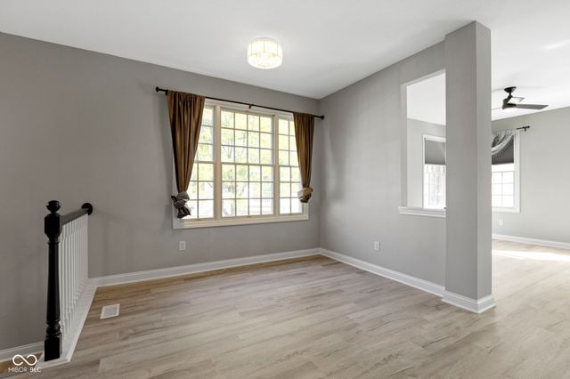 12922 Ives Way, Carmel, IN 46032