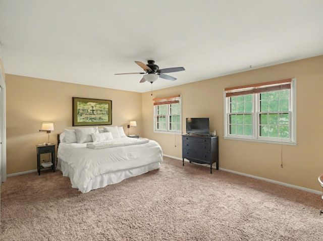 2211 Edgehill Rd., Salina, KS 67401