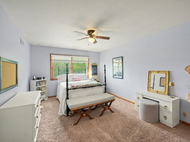 2211 Edgehill Rd., Salina, KS 67401