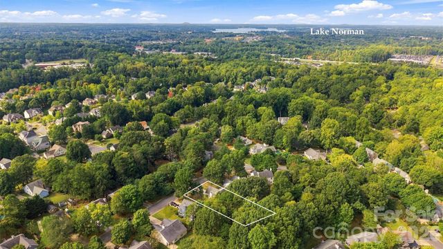 10207 Bon Meade Lane, Cornelius, NC 28031
