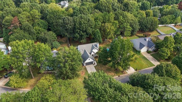 10207 Bon Meade Lane, Cornelius, NC 28031