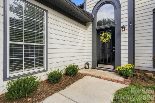 10207 Bon Meade Lane, Cornelius, NC 28031