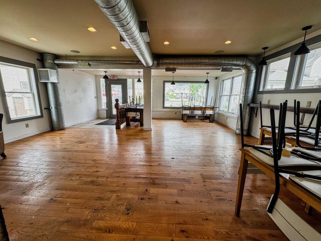 230 North Street, Bennington, VT 05201