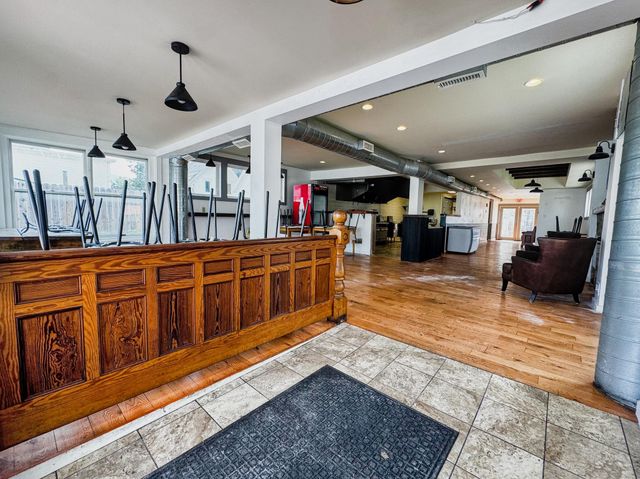 230 North Street, Bennington, VT 05201