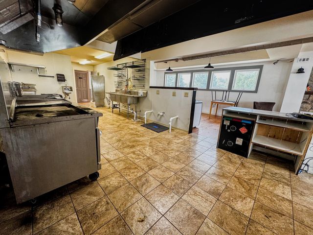 230 North Street, Bennington, VT 05201