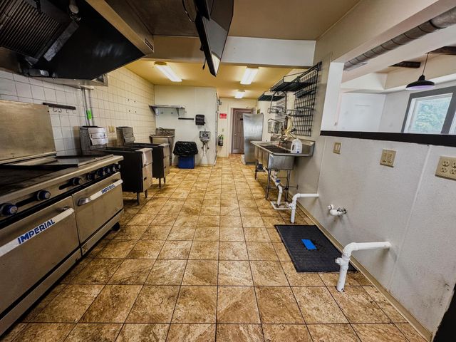 230 North Street, Bennington, VT 05201