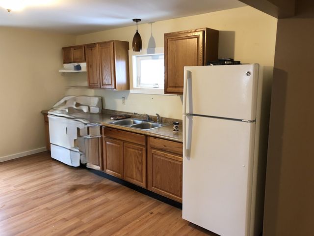 230 North Street, Bennington, VT 05201